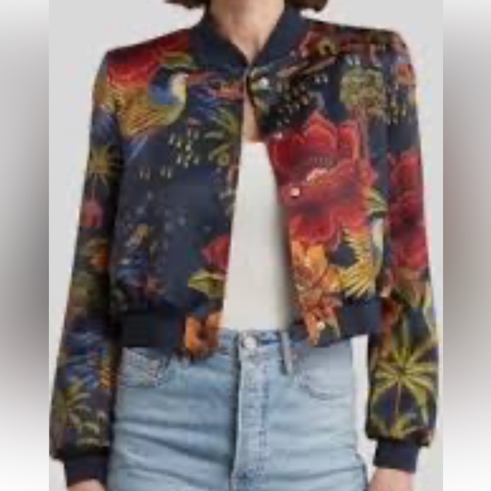 💋💋💋sold💋💋Industry bomber colorful tress and house print size medium
